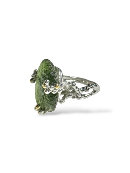 Silver moldavite ring with gold-plated elements 7,2g