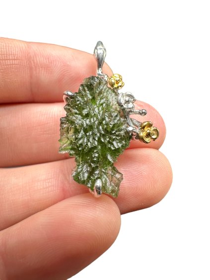Silver moldavite pendant with gold-plated elements 5,9g