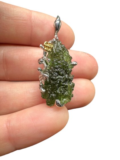 Silver moldavite pendant with gold-plated elements 6,8g
