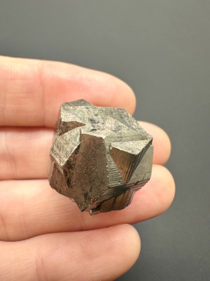 "Pyrite Iron Cross" – Pseudomorphosis of goethite after pyrite – Colombia