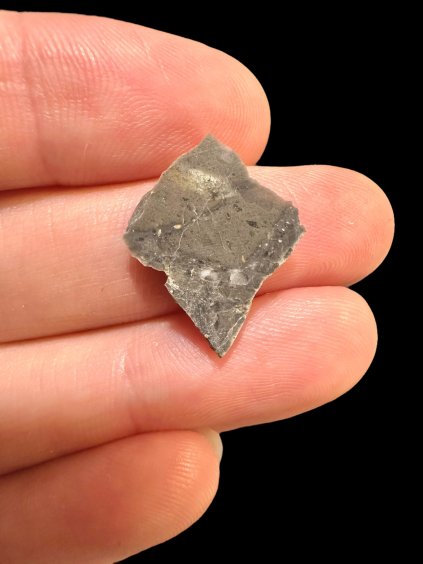 Lunar meteorite Adrar 013 – 0,8g – Algeria