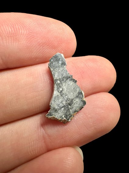 Lunar meteorite Gadamis 004 – 0,5g – Libya
