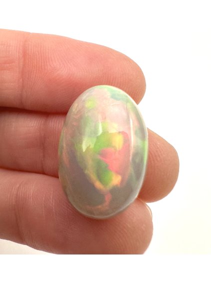 Edelopal – Cabochon – Welo, Äthiopien