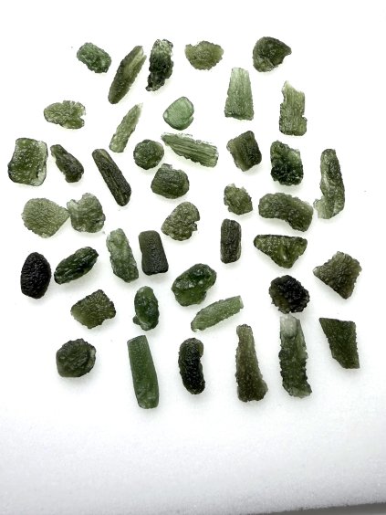 Schmuck Moldavite aus Chlum – 88g