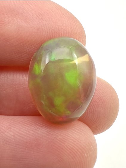 Edelopal – Cabochon – Welo, Äthiopien