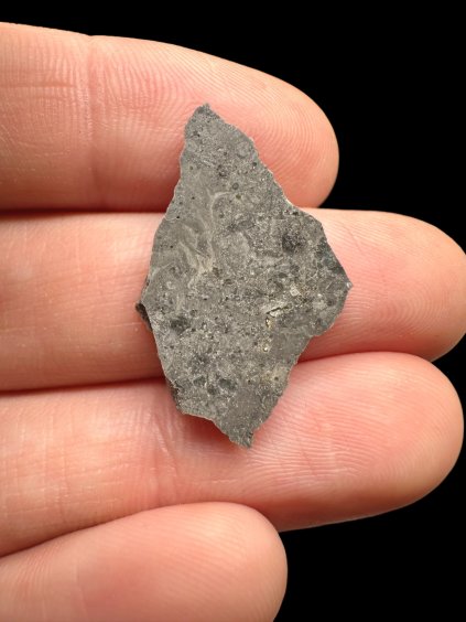 Lunární meteorit El Atchane 024 – 1,5g – Alžírsko