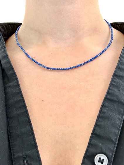 Kyanit-Halskette 2 mm – Facettierte Perlen