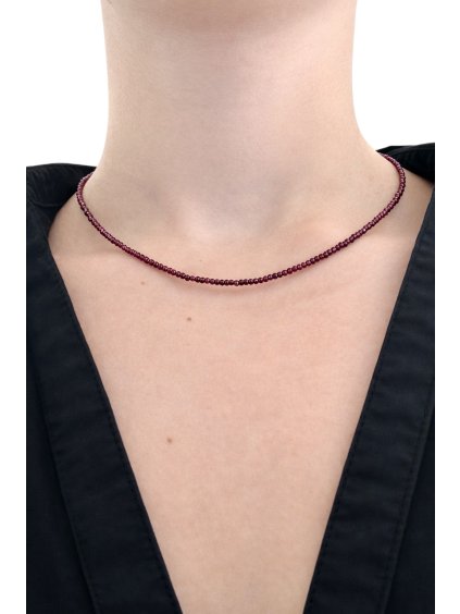 Halskette aus rosa Granat 2 mm – Facettierte Perlen