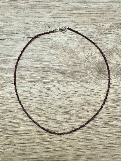 Halskette aus rosa Granat 45 cm (2mm)
