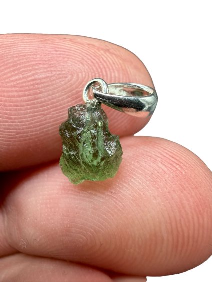 Silver moldavite pendant 0,4g