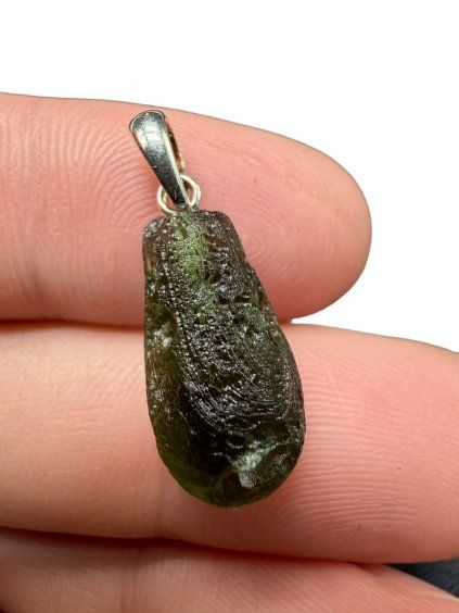Silver moldavite pendant 1,7g