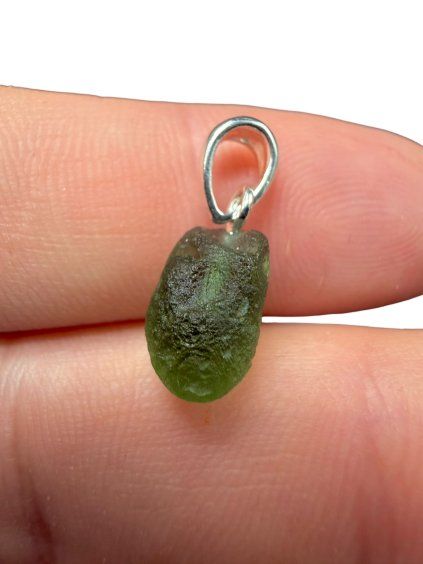 Silver moldavite pendant 0,9g