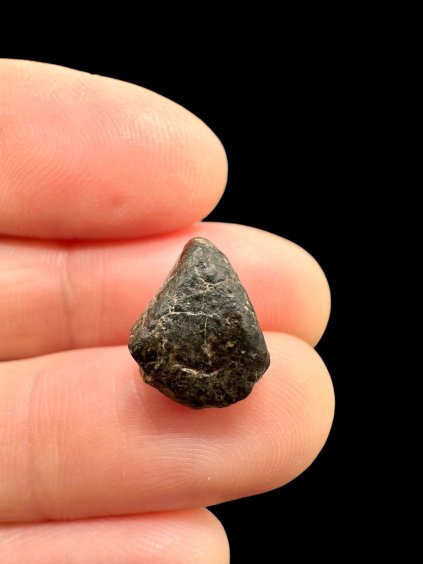 Meteorit NWA 869 – 1,4g – Severozápadní Afrika