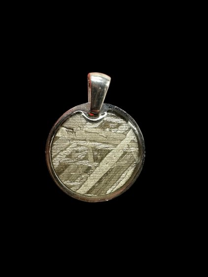 Aletai meteorite pendant