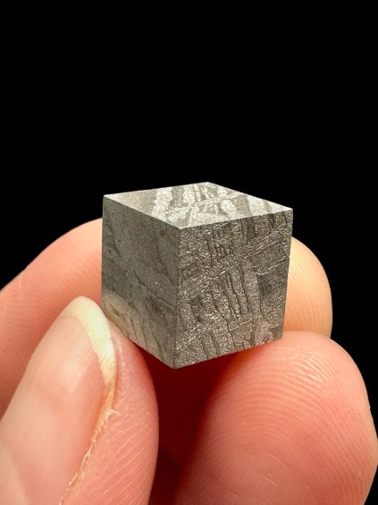 Meteorit Aletai Würfel 9mm – Xinjiang, China