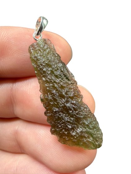 Stříbrný vltavínový přívěsek 2,7g