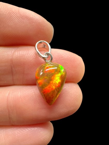 Silver faceted precious opal pendant