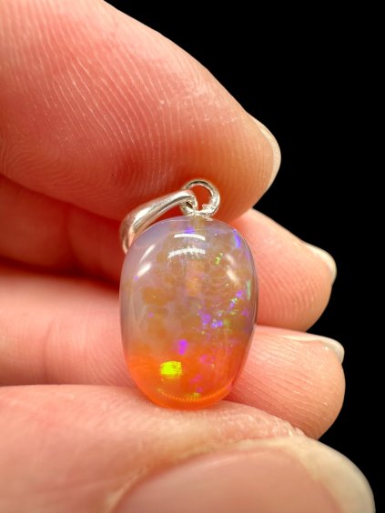 Silver faceted precious opal pendant