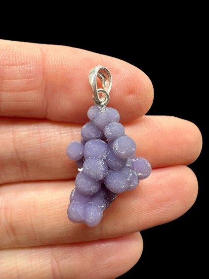 Silver grape chalcedony pendant