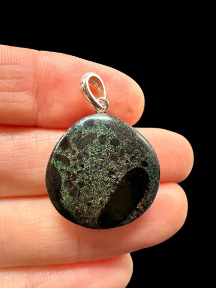 Silver pendant from Australian opal