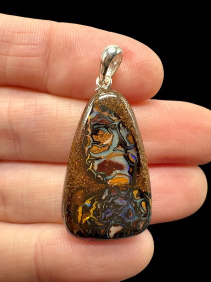 Silver pendant from Australian boulder opal