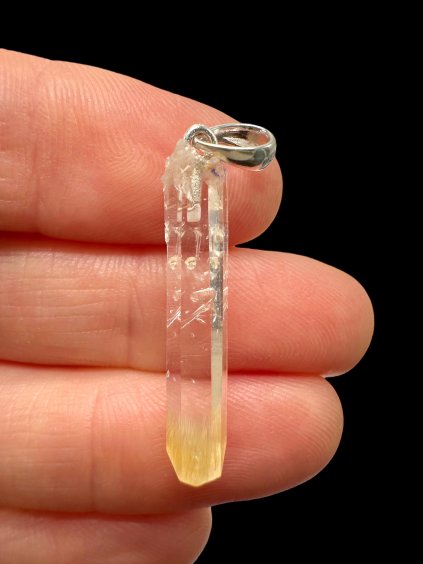 Silver mango crystal pendant – Colombia