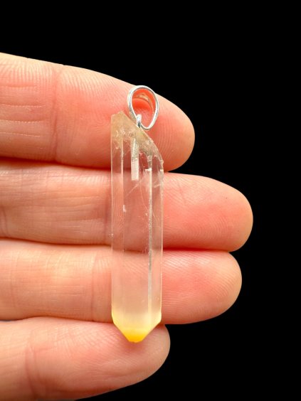 Silver mango crystal pendant – Colombia