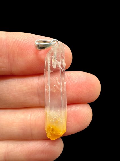 Silver mango crystal pendant – Colombia