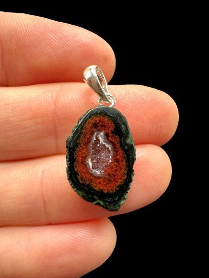 Silber Anhänger aus Tabasco-Achat-Geode