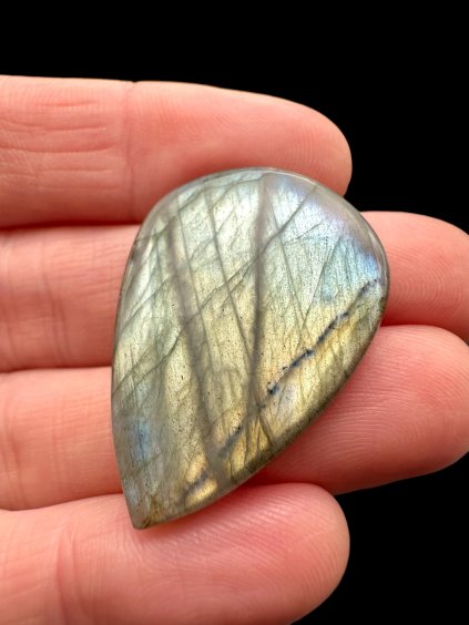 Labradorit kabošon – Madagaskar