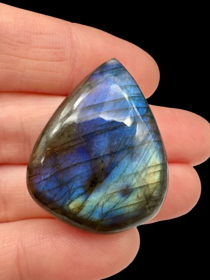 Labradorite cabochon – Madagascar