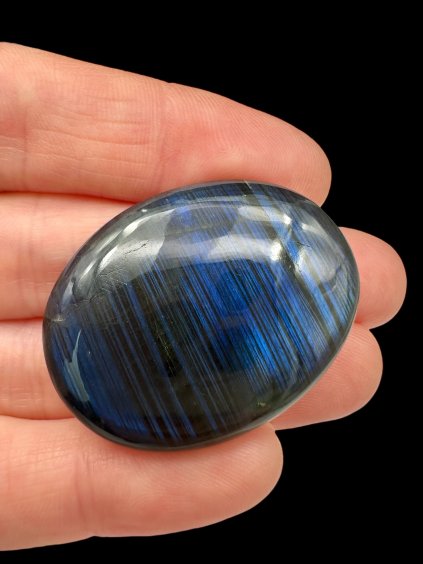 Labradorite cabochon – Madagascar