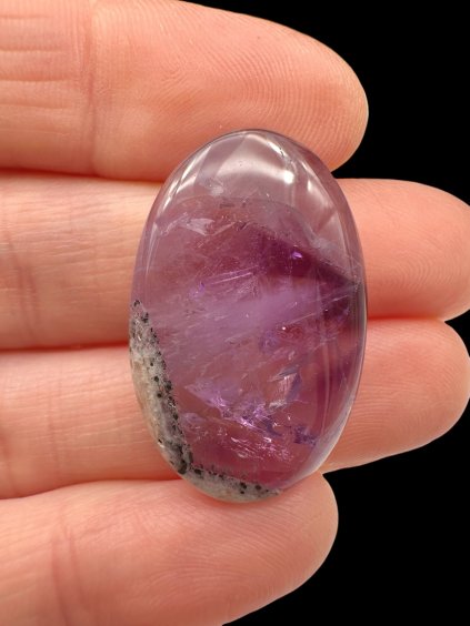 Amethyst cabochon – Bolivia