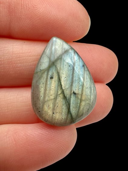 Labradorite cabochon – Madagascar