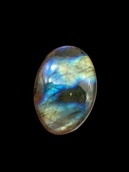 Labradorit kabošon – Madagaskar