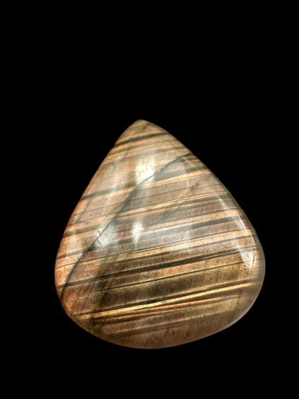 Labradorit kabošon – Madagaskar