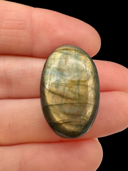 Labradorite cabochon – Madagascar