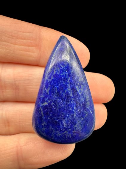 Lapis lazuli kabošon – Afgánistán