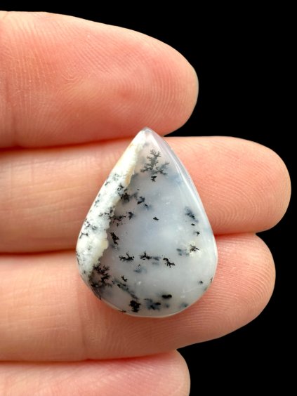 Dendritischer Opal Cabochon – Madagaskar