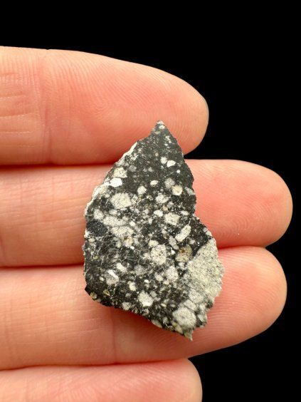 Lunární meteorit Ouargla 008 – 1,8g – Alžírsko