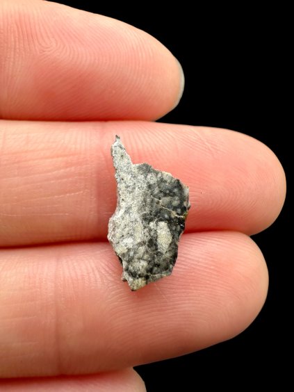 Lunar meteorite Ouargla 008 – 0,4g – Algeria