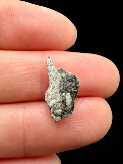 Lunární meteorit Ouargla 008 – 0,4g – Alžírsko