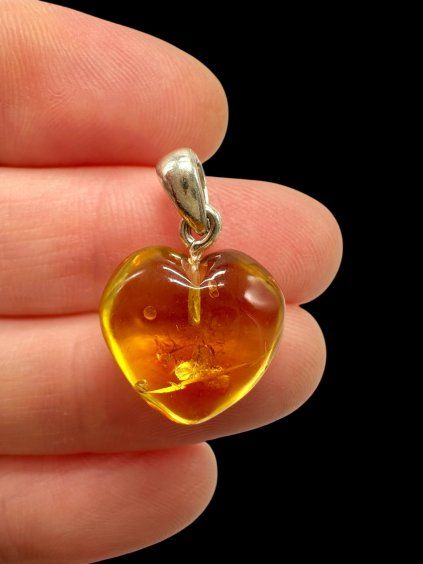 Silver amber pendant