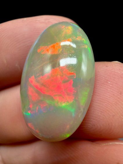 Edelopal 10,1ct – Cabochon – Welo, Äthiopien