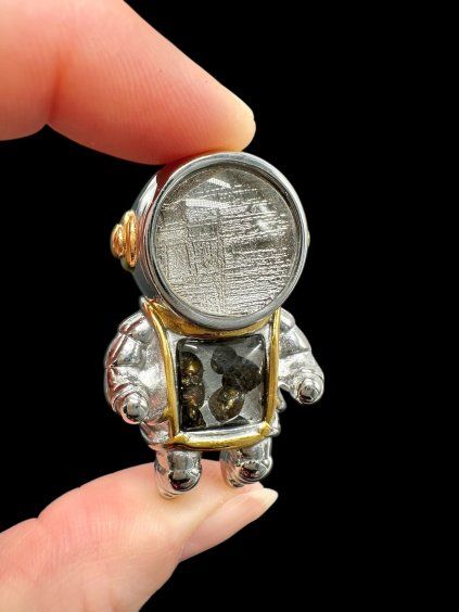 Astronaut pendant made from meteorites Aletai and Sericho