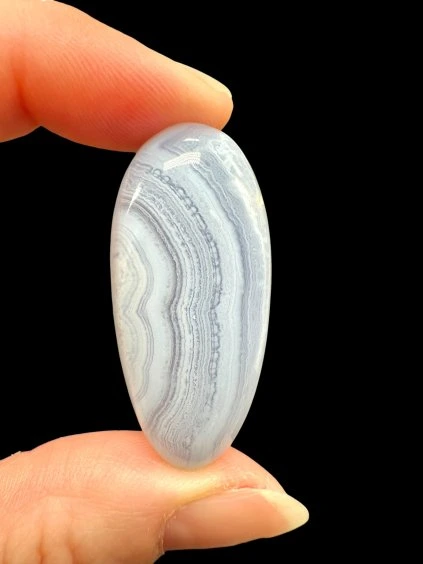 Chalcedony cabochon – Malawi
