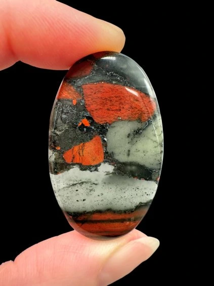 Brecciated jasper cabochons – Africa