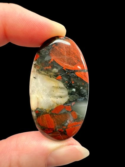 Brecciated jasper cabochons – Africa