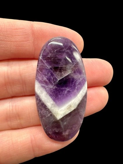 Zonal amethyst cabochons – Namibia