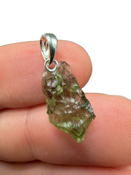 Silver moldavite pendant 0,7g